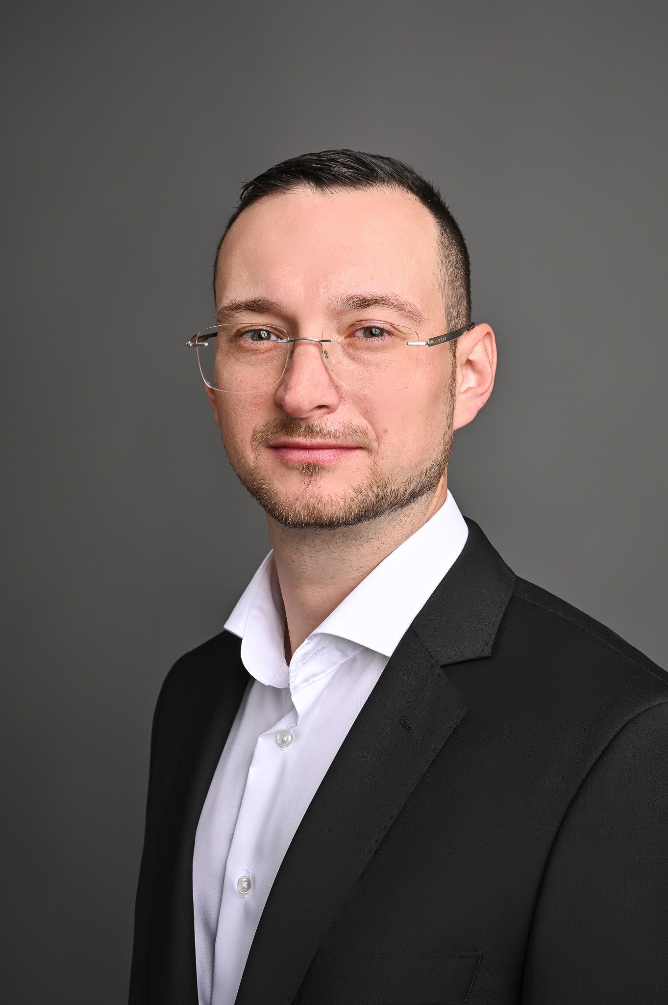 Professional portrait of Slavomil Nosko